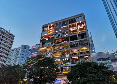 グエンフエ通り42番地のリノベアパート